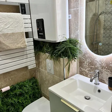 2 Neuf à 100m Des Plages Et De La Gare Appartamento Saint-Raphaël