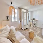Appartamento 2 Neuf à 100m Des Plages Et De La Gare Saint-Raphaël